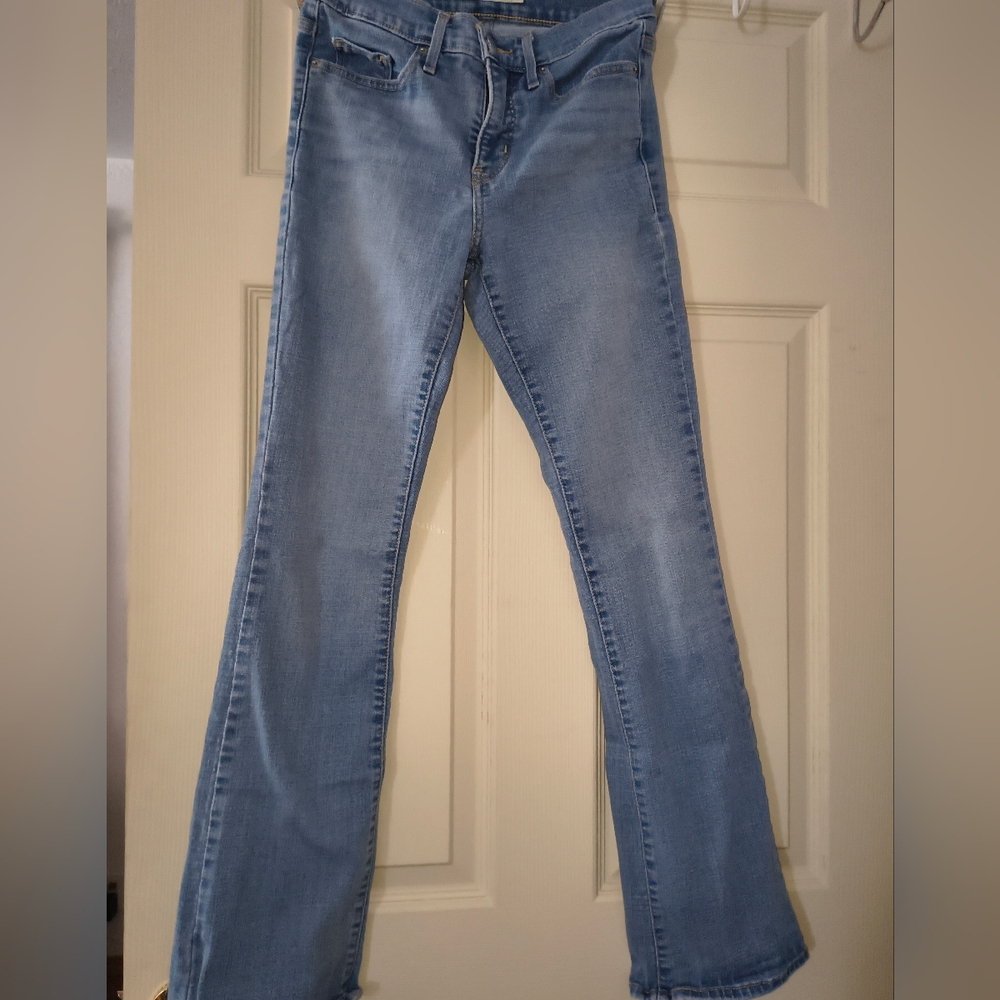 Levi's Straight Leg Jeans ♥️♥️